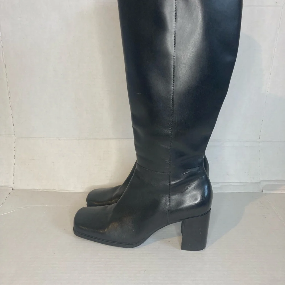 Calico Women Black Leather Knee-High Boots